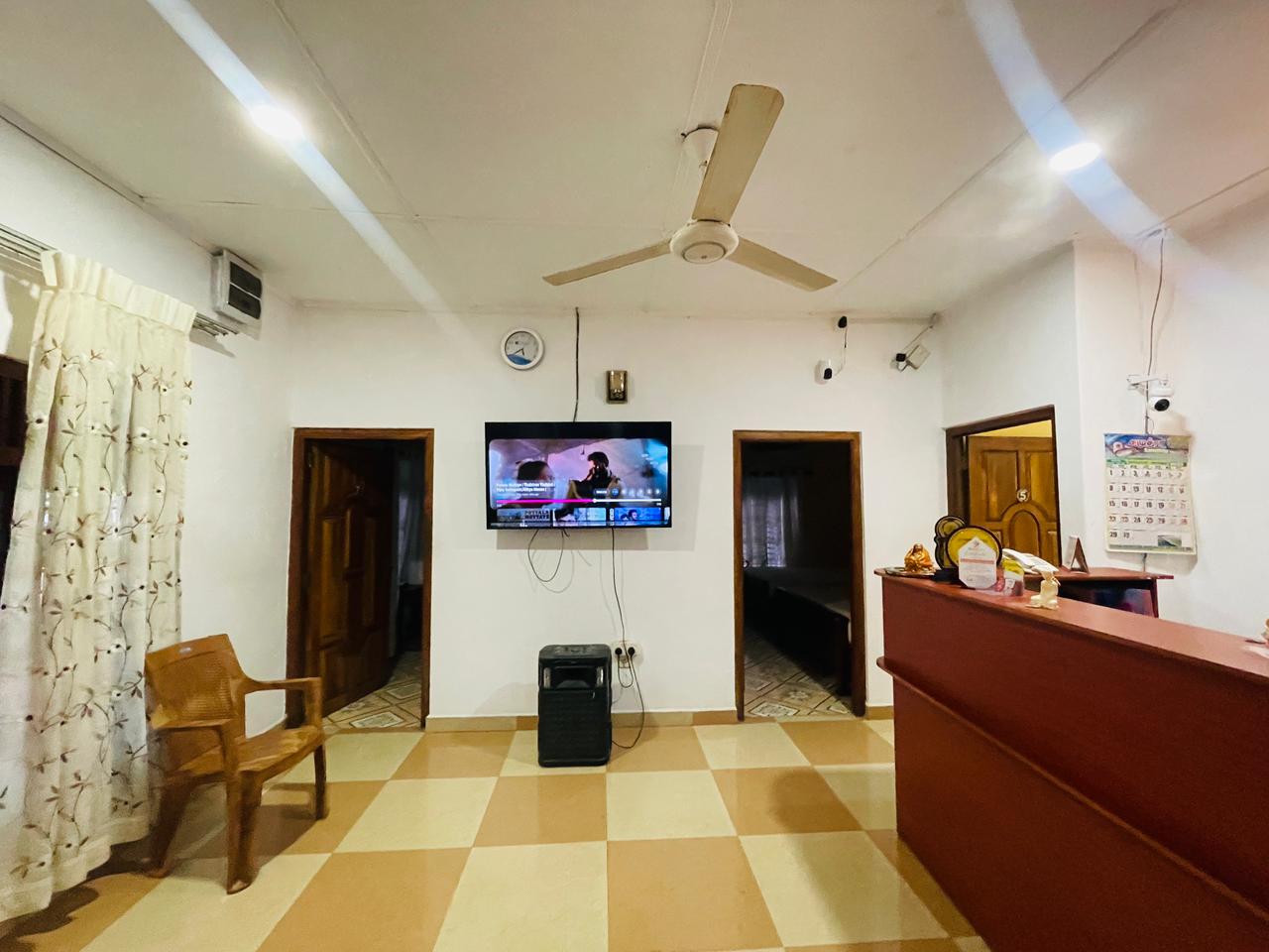 Executive Suite with city view